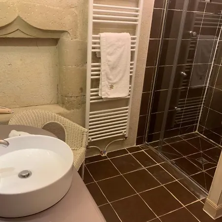 Bed & Breakfast Maison De La Pra 4*