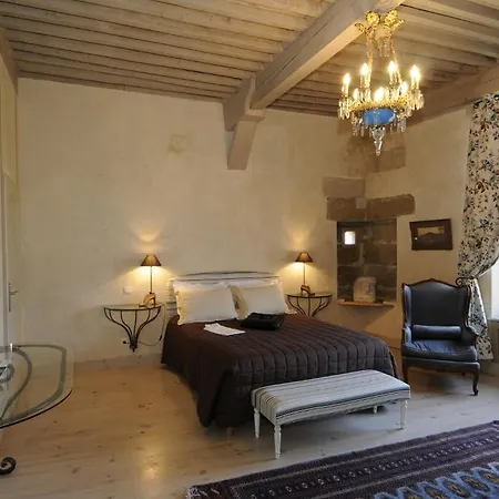 Maison De La Pra Bed & Breakfast 4*
