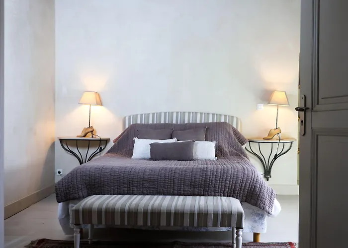 Maison De La Pra Bed & Breakfast