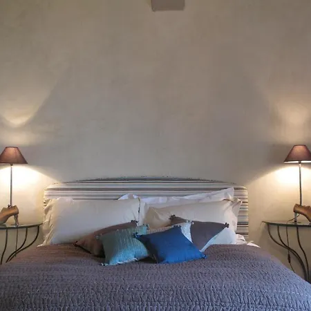 Bed & Breakfast Maison De La Pra 4*