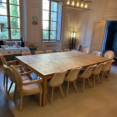 Maison De La Pra Bed & Breakfast 4*