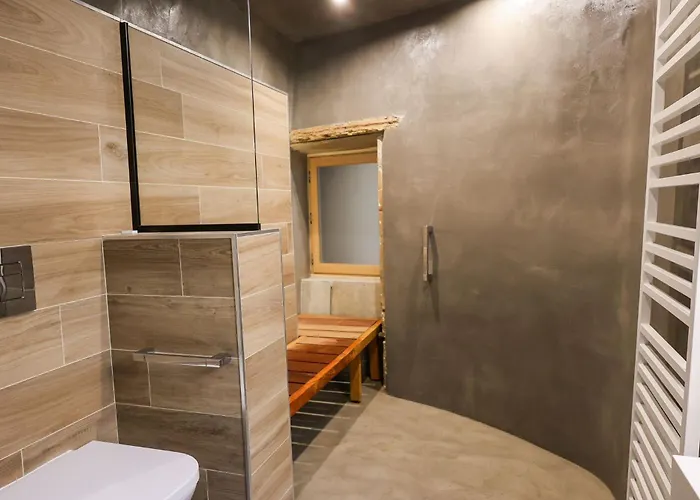 Maison De La Pra 4* 발랑스