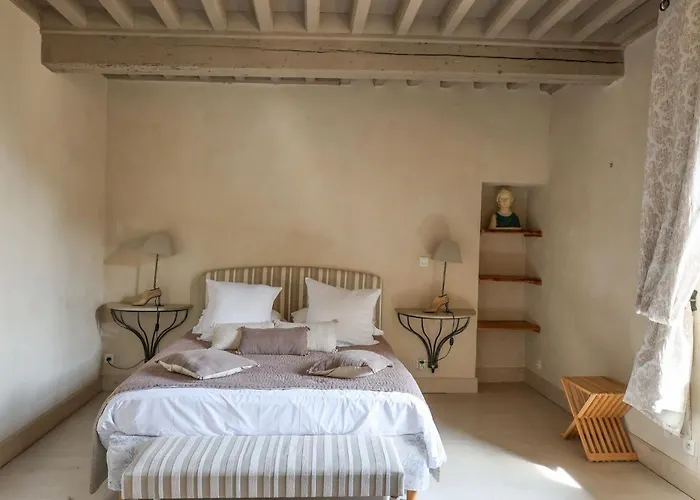 Maison De La Pra Bed and breakfast 4*